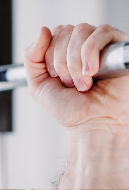 ARELOR-UES - Guide pratique &laquo; Production de logements accessibles et adapt&eacute;s &raquo; - Solutions communes - Barres d'appui - Visuel