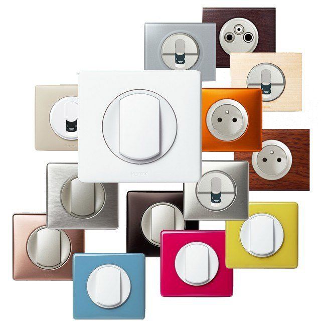 ARELOR-UES - Guide pratique « Production de logements accessibles et adaptés » - Solutions communes - Signalétique & Information - Exemples de platines contrastées